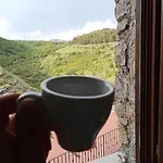 Laura *